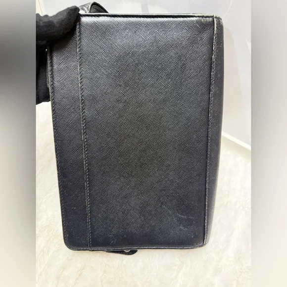 BURBERRY Black Leather Clutch - Picture 5 of 11